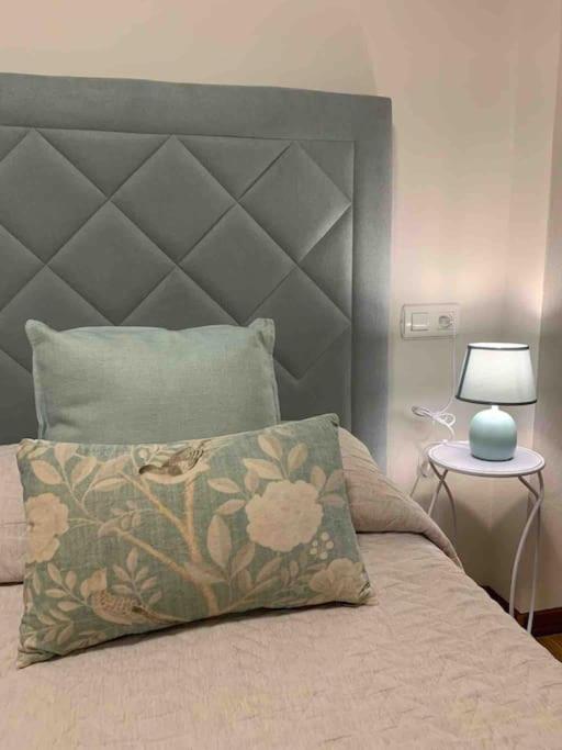 Apartamento Oviedo Parque Del Oeste Eksteriør billede