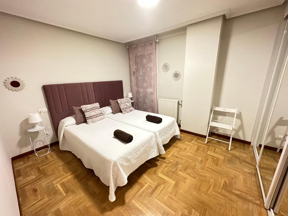 Apartamento Oviedo Parque Del Oeste Eksteriør billede