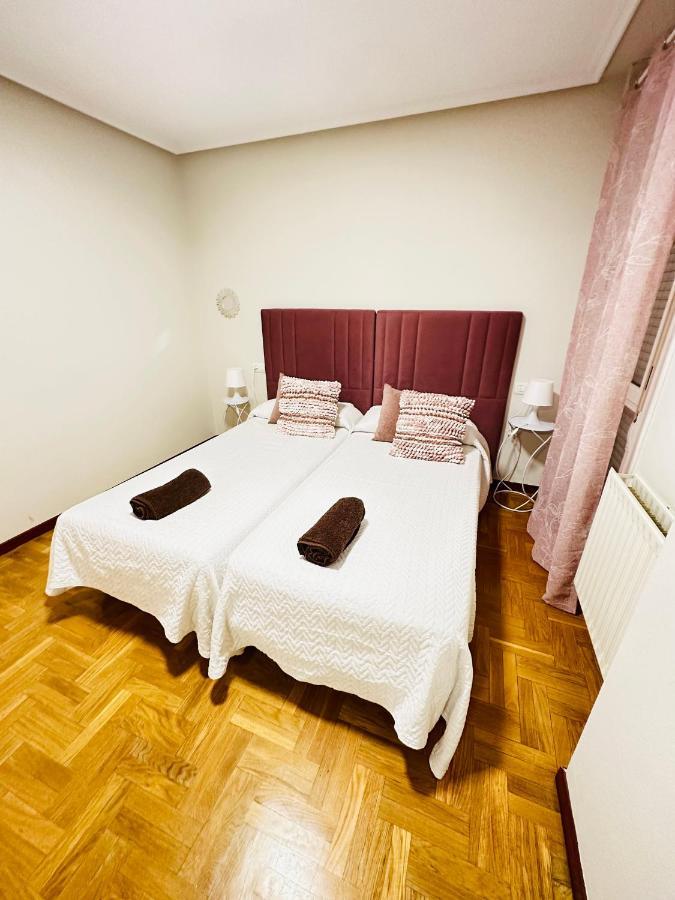 Apartamento Oviedo Parque Del Oeste Eksteriør billede